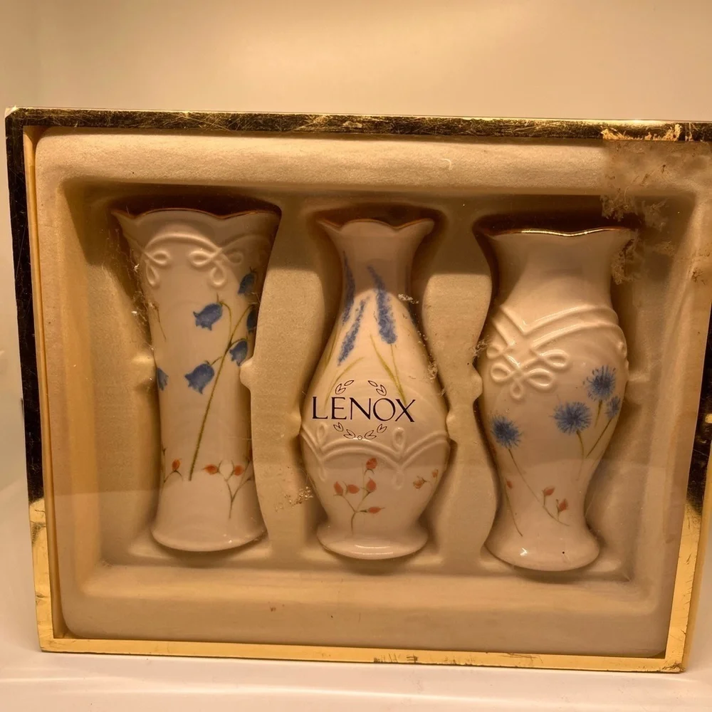 Three Lenox Bud Vases, Still New In Box, Set of Three Porcelain Bud Vases.
